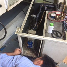 南通中天模塑—冷水機(jī)維修 南通中天模塑—冷水機(jī)維修